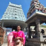 Gautami Instagram - Morning Prayers at #thiruvannamalai #happyfriday #happyweekend