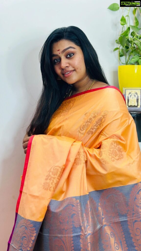 Gayathri Yuvraaj Instagram - 🥰🥰🥰 Beautiful saree from : Sri Hanuman tex Online shopping Wedding sarees & Fancy sarees Address: KVP Complex Elampillai -637502 WhatsApp: 8825887885 , 6383571900 @joshapp.tamil @officialjoshapp #joshmeinaaja