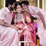 Gayathri Yuvraaj Instagram - 💕💕💕 Decor and setup by @purpletreeprojects Shot by @oncemore.photography Makeup artist @profile_makeover Hair stylist @mani_stylist_ Yuvi makeover @chella_hair_makeup Saree from @pachaiyappas_silks Material @sreekamakshisilk Jewellery @new_ideas_fashions Blouse and saree designed by @tweety_threads Florals @blossom_bridal_flowers Mehendi @aravinth_mehendi_makeup Event directors @yuvi_smart & @savitha_prakash from @purpletreeprojects #babyshowers #blessings #happyfamily