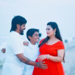 Gayathri Yuvraaj Instagram - ❤️❤️ 💄 @kalaiartistry 👗 @baby_propshop 📸 @haran_official_
