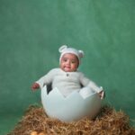 Gayathri Yuvraaj Instagram - My brother’s son Paarthiv kutty 🥳🤗 Thank you @yellowbirdkidsphotography for lovely photo shoot 📸