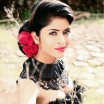 Gehana Vasisth Instagram - Good morning and thanks to the universe for everything good I got …. 😘😘😘❤️❤️❤️ M very grateful… . . . . #positive #love #motivation #positivevibes #happy #positivity #life #inspiration #quotes #happiness #loveyourself #like #follow #goodvibes #success #believe #instagood #mindset #yourself #selflove #motivationalquotes #instagram #positivethinking #positivequotes #smile #lifestyle #fitness #nevergiveup #goals #gehanavasisth