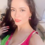 Gehana Vasisth Instagram - Thanks a lot sai baba for saving me … kehte hai na jo hota hai achche k liye hota hai aur aapne Mujhe bacha liya …🙏🏻🙏🏻🙏🏻 #jaisaibaba . . . #reels #reelsinstagram #instagram #trending #viral #explore #love #instagood #explorepage #tiktok #reelitfeelit #india #follow #photography #fyp #reel #instadaily #followforfollowback #reelsvideo #likeforlikes #like #fashion #memes #foryou #reelkarofeelkaro #music #o #insta #gehanavasisth