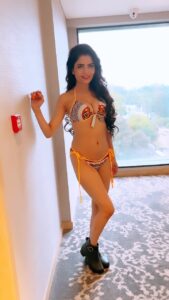 Gehana Vasisth Instagram - Good morning friends …
Wear bikini from @geggybikini if u hv proper saman 🤣🤣
And 
 watch bold films only on @showxapp …
.
.
.
.
.
#reel #reels #reelsinstagram #instagram #reelitfeelit #trending #love #viral #explore #instagood #explorepage #follow #r #reelkarofeelkaro #tiktok #el #like #india #photography #instadaily #reelsvideo #followforfollowback #foryou #fashion #instagramreels #likeforlikes #memes #reelsindia #video #gehnavasisth