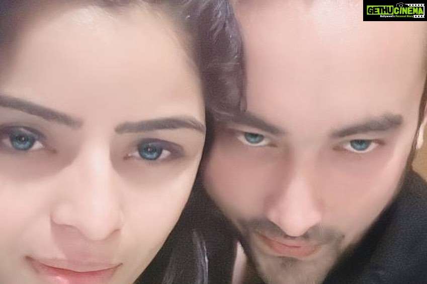 Gehana Vasisth Instagram - Ram hai aur ram Har jagah hai … Jai Shree ram