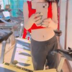 Gehana Vasisth Instagram - Worked out at morning 7 am … No makeup at all , just lipstick ….. . . . #healthiswealth #gehanavasisth #gym #workout #party #happy #health #fitness #water #healthylifestyle #workout #nomakeup #gymlife #gymmotivation #gymgirl #fitnessmotivation #instafit #instafitness #reelsinstagram #reels #reelsvideo #trendingreels #viralreels Lokhandwala Complex