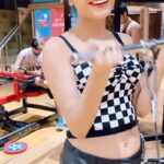 Gehana Vasisth Instagram - Gymming now .. #gym #motivationalvideos #fitness #workout #workoutmotivation #health #wealth #happy #gymmotivation