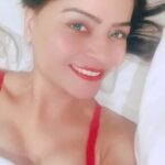 Gehana Vasisth Instagram – Share ur Valentine’s Day experience #valentines #valentineday #love #valentinedaygift