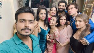 Gehana Vasisth Instagram - Last night had great party at Pooja’s place … seriously it was an awesome time …
.
.
.

#trending #viral #instagram #love #explorepage #explore #instagood #fashion #follow #tiktok #like #likeforlikes #followforfollowback #photography #india #trend #instadaily #memes #music #style #trendingnow #reels #foryou #likes #photooftheday #model #beautiful #bollywood #bhfyp #gehanavasisth