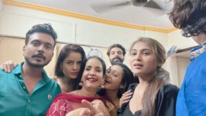 Gehana Vasisth Instagram - Last night had great party at Pooja’s place … seriously it was an awesome time …
.
.
.

#trending #viral #instagram #love #explorepage #explore #instagood #fashion #follow #tiktok #like #likeforlikes #followforfollowback #photography #india #trend #instadaily #memes #music #style #trendingnow #reels #foryou #likes #photooftheday #model #beautiful #bollywood #bhfyp #gehanavasisth