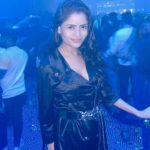 Gehana Vasisth Instagram - Absolutely without makeup …. Not even lipstick … Simple dress and stepped out … #trending #viral #instagram #love #explorepage #explore #instagood #fashion #follow #tiktok #like #likeforlikes #followforfollowback #photography #india #trend #instadaily #memes #music #style #trendingnow #reels #foryou #likes #photooftheday #model #beautiful #bollywood #bhfyp #gehanavasisth