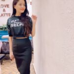 Gehana Vasisth Instagram - All about last evening … . . . #reels #reelsinstagram #instagram #trending #viral #explore #love #instagood #explorepage #tiktok #reelitfeelit #india #follow #photography #fyp #reel #instadaily #followforfollowback #reelsvideo #likeforlikes #like #fashion #memes #foryou #reelkarofeelkaro #music #o #insta #instagramreels #gehanavasisth