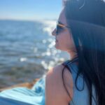 Giaa Manek Instagram - Silent moments ,beautiful memories . 🌊 #throwback #thursday