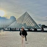 Grace Antony Instagram - Make an effort to look at the photographs.👁️👀 . . #paris #eiffeltower #louvor #graceantony #france