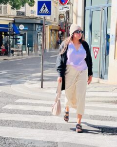 Grace Antony Instagram - Candy Crush 🍭🍬
.
.
.
.
.
📸 @teresajunie 
#paris #vacation #europe #parís #graceantony