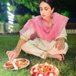 Gul Panag Instagram - Diwali is an opportunity to bring light into our lives through the the joy we get from spending time with family and friends. And sprucing up the dwelling! Hope you all had a great Diwali. Wishing you all a very happy and prosperous New Year ahead. 🪔🪔🪔