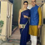 Gul Panag Instagram - Diwali is an opportunity to bring light into our lives through the the joy we get from spending time with family and friends. And sprucing up the dwelling! Hope you all had a great Diwali. Wishing you all a very happy and prosperous New Year ahead. 🪔🪔🪔