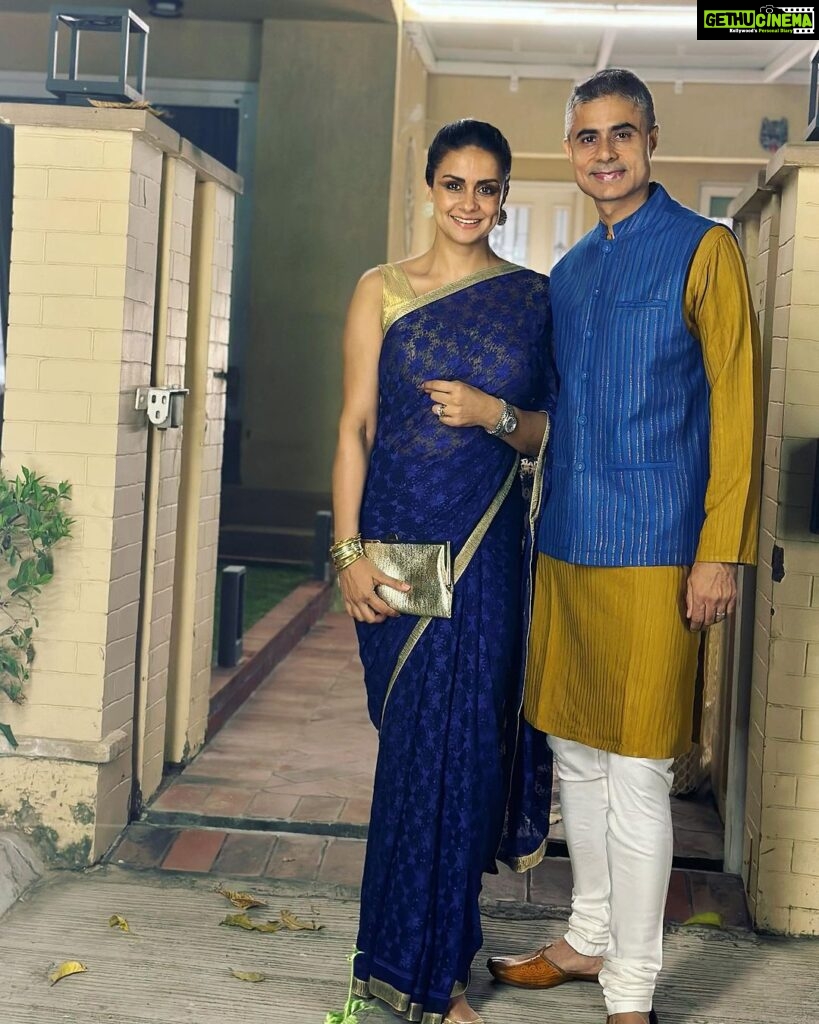 Gul Panag Instagram - Diwali is an opportunity to bring light into our lives through the the joy we get from spending time with family and friends. And sprucing up the dwelling! Hope you all had a great Diwali. Wishing you all a very happy and prosperous New Year ahead. 🪔🪔🪔