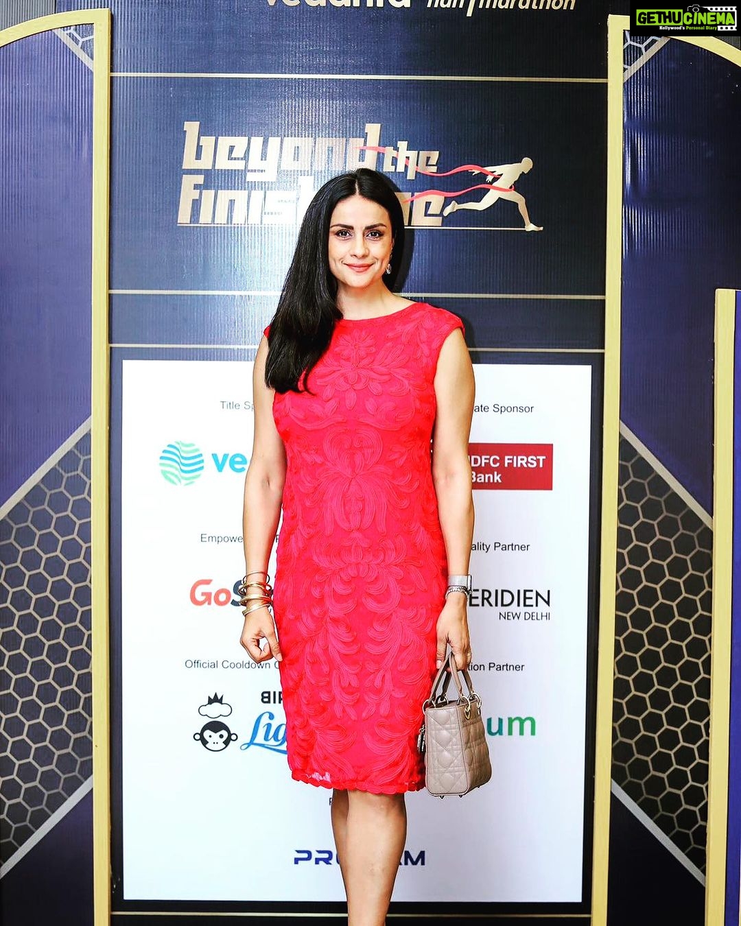 Gul Panag Instagram - An evening well-spent amidst those who prevailed at the Hangzhou 2023 Asian Games and made India 🇮🇳 proud. Loved this edition of the Beyond the Finish Line, organised ahead of the #VedantaDHM23 ❤️ And it was an absolute treat to hear Race Ambassador and two-time, Olympic gold medallist Ashton Eaton can speak. His prowess clearly extends of the field as well. Eloquent, articulate, and so very humble. Thank you @procamintl ! @delhihalfmarathon