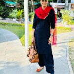 Gul Panag Instagram - There’s something magical about the weather, that I can’t quite describe. Not warm. Not cold. Just right. It’s the kind of weather you wait the whole year for. P.S. New suit. With 40 year old Dupatta belonging ( formerly) to my mother in law. This is the first time I have reverse engineered a suit from a Dupatta. And I’m really excited. 🤩 I know, the pros have been doing it forever, but it’s such a novelty for me. That, and wearing a suit . #NotetoSelf Must wear suits more often. Because I think, ਮੈਨੂ ਸੂਟ suit ਕਰਦਾ.😅 I love wearing suits. But never end up wearing them more than 7-8 times a year. Usually only on special occasions that justify ironing. 😅 Santushti