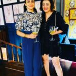 Gul Panag Instagram - My #mondaymotivation this week is @chauhanrachna07 . Firstly, congratulations again on becoming COO of Kiwitech. She is one of the youngest women, if not the youngest, to rise to this position in a major tech firm. Rachna is living proof of the fact that you can work hard and have it all. And she does work bloody hard. Constantly pushes the envelope and raises the bar for what women can achieve ( in a world where glass ceilings, still exist )and aspire for. And no matter how busy she is, or how hard a day she’s having, she always finds time to reply to messages,( and the replies are long and polite, even when a short one would suffice). She’s always present in the moment. Which is another way of looking at how one prioritises and compartmentalises they do things I feel we all need to safe guard in our lives. You’re such an inspiration Rachna❤️ .