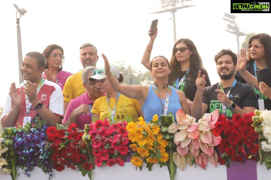 Gul Panag Instagram - Delhi, you were amazing! Such incredible energy this morning. Over 30,000 runners, running like they belonged to a tribe! Have had the most amazing day. And my heart is so full! Dear @procamintl thank you for this incredible experience. And for pushing me to run. Note to self: Untrained runs are not as nice as the ones you train for. Was coaxed into running the 10k. (Even though I haven’t done more than 5 k in last 2 years. ) Time to add a weekly run to my regimen.😅 Thank you @bountyclicks for the images . @delhihalfmarathon Delhi, India
