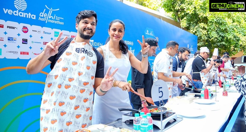 Gul Panag Instagram - Cooking skills put to the test at the #VedantaDHM23 Pasta Cookout session๐งโ๐ณ๐ Loved the experience and the overall feels. And Team 5 (Akarsh Hebbar and I ) came in 3rd. Although, we feel we should have won. ๐ #RangDeDilli @ProcamIntl @delhihalfmarathon @lemeridiendelhi @akarshkhebbar