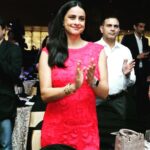 Gul Panag Instagram - An evening well-spent amidst those who prevailed at the Hangzhou 2023 Asian Games and made India 🇮🇳 proud. Loved this edition of the Beyond the Finish Line, organised ahead of the #VedantaDHM23 ❤️ And it was an absolute treat to hear Race Ambassador and two-time, Olympic gold medallist Ashton Eaton can speak. His prowess clearly extends of the field as well. Eloquent, articulate, and so very humble. Thank you @procamintl ! @delhihalfmarathon