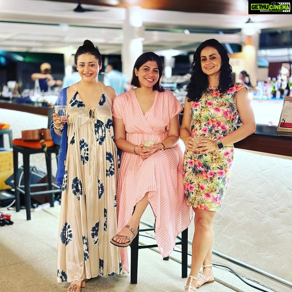 Gul Panag Instagram - Grabbing sane moments between watching over kids, getting them stitched up( after falls ), feeding them, taking them out of the pool, settling their spats, getting them ready and more. Because - Girls just wanna have fun! Even when they are MOMs. @chauhanrachna07 @uditaanand . . . . #momlife #travelwithkids #travelwithkidstips Phuket, Thailand