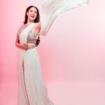 Gurleen Chopra Instagram - CHANDNI 🤍 … . . . . . Styled by @Rimadidthat Muah @maneeshanathmuah_adara Photographer @akashbhingare13 Jewellery @overrated92.5silver