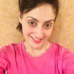 Gurleen Chopra Instagram - TUANU KOI PYAR NAHI KARDA ? 😌