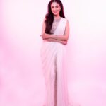 Gurleen Chopra Instagram - CHANDNI 🤍 … . . . . . Styled by @Rimadidthat Muah @maneeshanathmuah_adara Photographer @akashbhingare13 Jewellery @overrated92.5silver