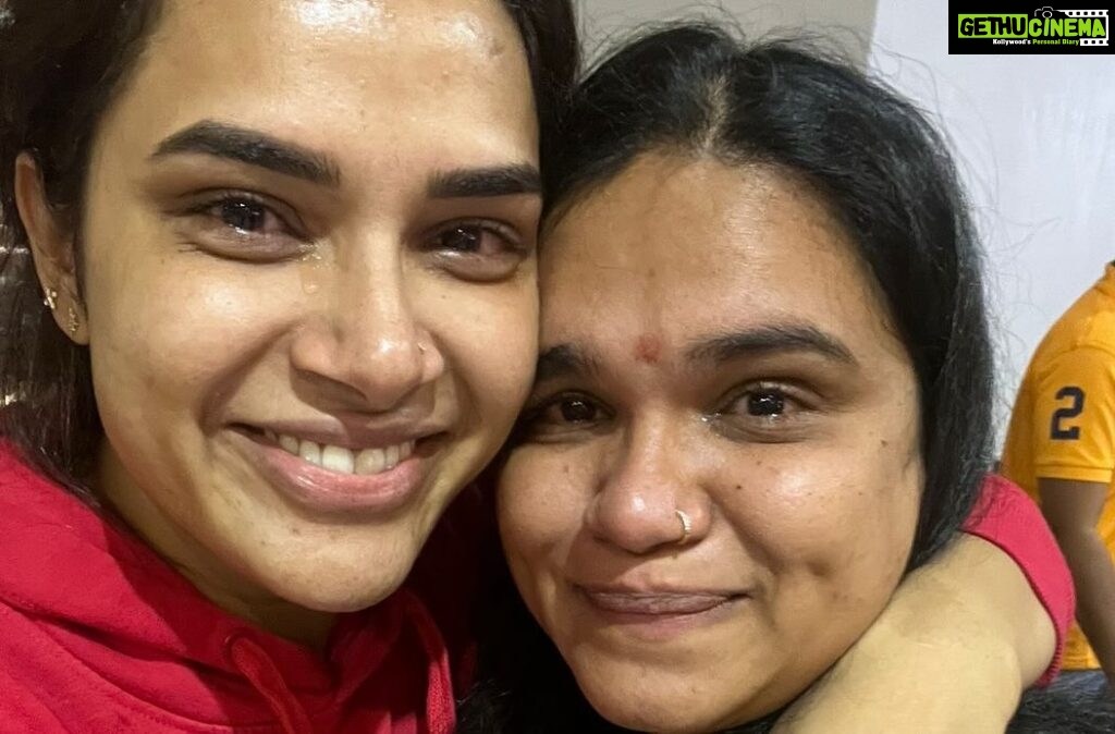 Hari Teja Instagram - Nityammma …. I don’t know how to start , I don’t know how to express .. I wouldn’t be where I am now without you. You are just not a sister in my life .. you played all the roles whenever I needed n made me feel like I’m not alone ❤️ Puttinanduku thanks 🥰 Happy birthday talli 🥰 @nithya_hari 🥰