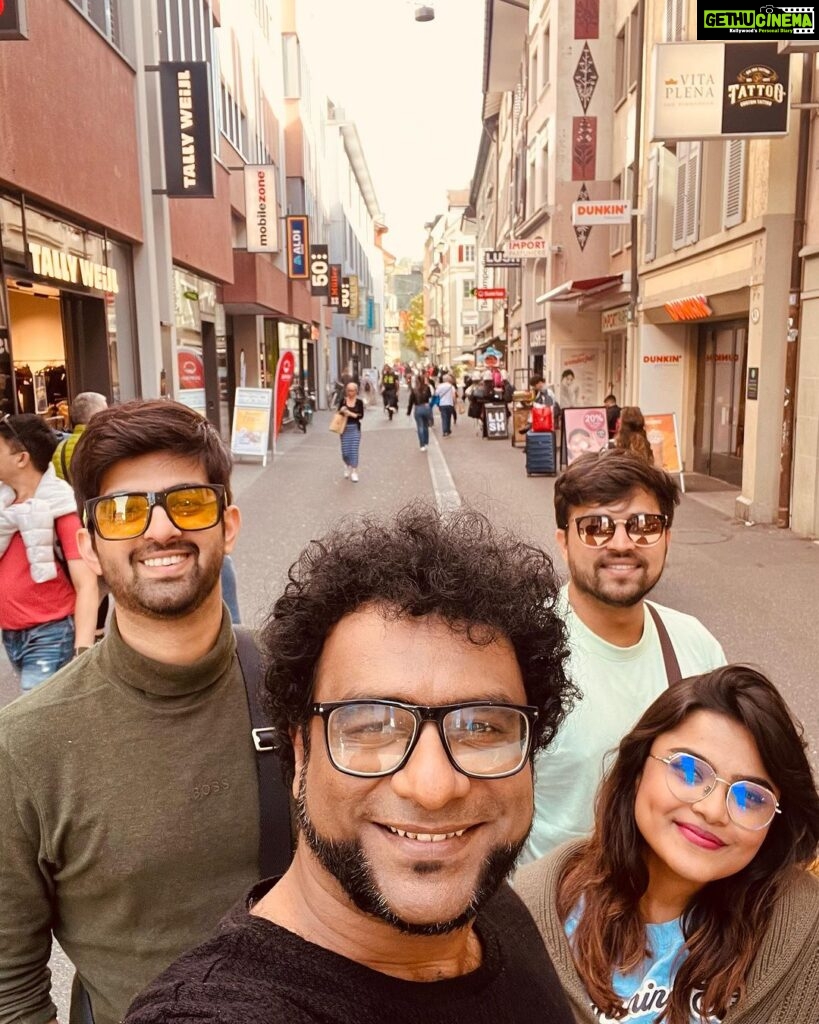 Haricharan Instagram - In Luzerne. Half way to Mt Titilus. Never a Dull day with this Bunch #SwissDayOut #ArrahmanLiveinEurope