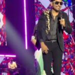 Haripriya Instagram - Thank you @vijayantony sir 🤍🧿 Thank you malaysia 🔥 Thank you @styl_chennai for the beautiful concert outfits 👗 . . . #vijayantony #Haripriya #haripriyasinger #malaysia #concert Kuala Lumpur, Malaysia