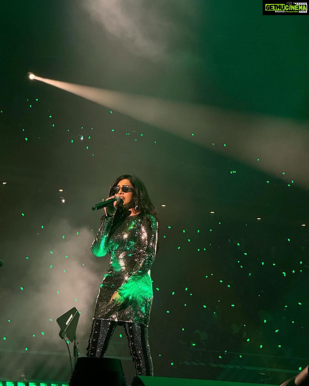 Haripriya Instagram - 🧿SINGAPORE WAS LIT 🔥🔥 14/10/23 . . . #haripriyasinger #concert #music #U1 #live #singer #performer #singapore Singapore