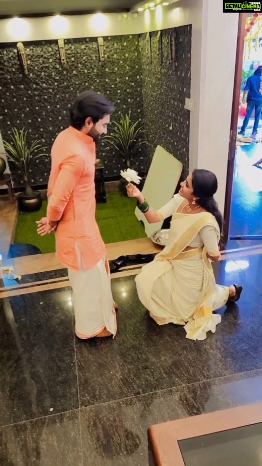 Haritha G Nair Instagram - Hey Nanpa....(take a deep breath🥺) . . The day u joined in our team... Being a Brother, Being a Son, Being a Friend and Being a Co - Star u started spreading positivity..and i started capture ur crazy moments and then...i was waiting for this day... Be like this Machi 🙏🏻 . (I can't breath...🥺😵💫) . As u "requested😜" i don't have a big description about u on this day... But i just want to let u know that U were my unpaid therapist... . (Omg... No breath🥴) . And i selected this song bcos u always dedicate this song for me... This lyrics says everything... "🎵Nanbanai partha neram mattum.. Otti kondathu en nyabagathil🎶 🎵En uyir vazhum kalam ellam.. Avan ninaivu thudikum en irudhayathil"🎶 . (No breeeeaath... 😖) . Happy Birthday to my fav musician . . Nanpa... U are Family🫂❤ . (Oh... No😵💫😖😖😣) Such nice words from me and i can't breath now...So... "" Chi... Pa... Salyame🤦🏼♀️, pisachu"🤦🏼♀️😃 #happynow