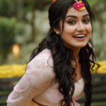 Haritha G Nair Instagram - Haldi Makeup! @haritha.girigeeth📸❤️🥹 #haldiceremony #pampady #boutique #gypsy #maccosmetics #paccosmetics #hudabeauty #hudabeautymeltedshadowschallenge #bobbybrown #forever52makeup #kottayam #keralabrides