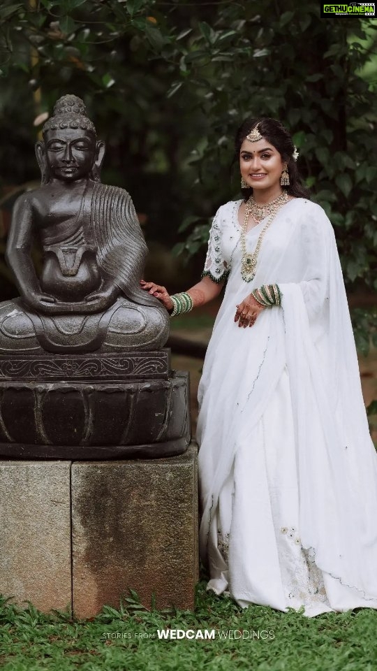 Haritha G Nair - 18.1K Likes - THANKS TO MY TEAM❤
COSTUME : @colos_the_designing_couture
MAKE UP : @vikas.vks.makeupartist
ORNAMENTS : @jhanvi__collections