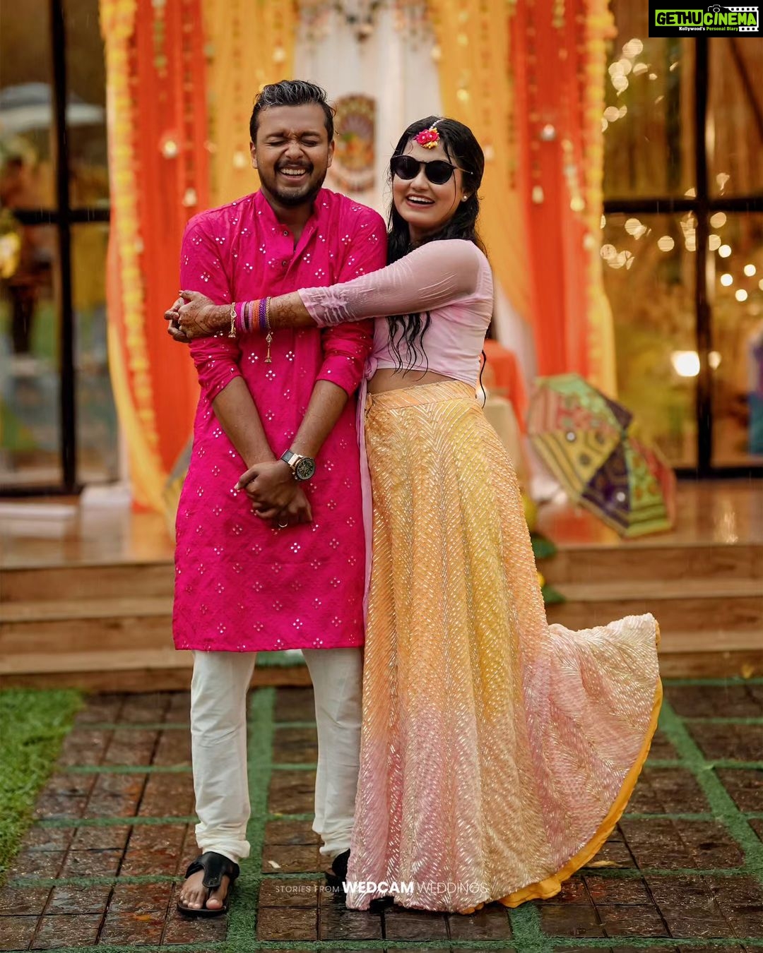 Haritha G Nair Instagram - Mellow Yellow π @haritha.girigeeth For Bookings / Enquiry Ring us on π 7907803380 @wedcam_wedding @_viishnu_santhosh Photography : @wedcam_wedding Costume :@bybbecca MAKE UP : @pink__passion_ LOCATION : @_black_nest_ DECORATION : @yazdecorz