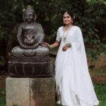 Haritha G Nair Instagram - 🌷 . . . COSTUME : @colos_the_designing_couture MAKE UP : @vikas.vks.makeupartist ORNAMENTS : @jhanvi__collections