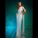 Harnaaz Kaur Sandhu Instagram - Pretty close… 😉 Styled by @tanghavri Outfit @itrhofficial Shot by @priyankknandwana Jewels @diaprecious