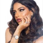 Harnaaz Kaur Sandhu Instagram - Know yourself, know your worth.
