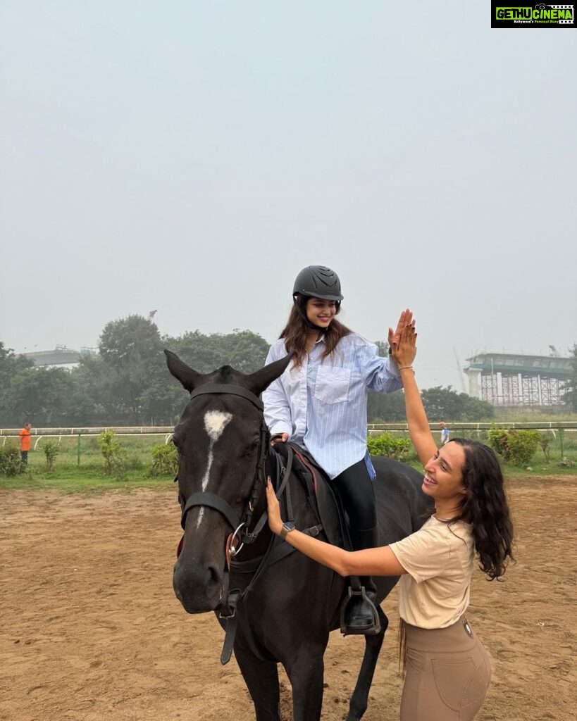 Harnaaz Kaur Sandhu Instagram - It’s a comeback day 🐎💗 #horseriding Mumbai, Maharashtra