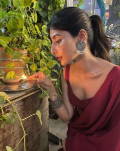 Harshita Gaur Instagram - Kuch aisi rahi diwali 
#diwaliphotodump