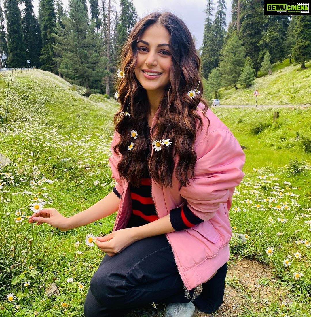 Heena Achhra Instagram - Shot something incredibly beautiful in the paradise of earth - Kashmir Can’t wait for you guys to add my upcoming music video in your playlist 🎵 ♥️ ❄️ . . . . . . . . . . . . . . . . . . . . . . . . . . . . .. . . . . . . . . . . . . . . . . . . . . . . . . . . . . . . . . . . . . . . . . . . . . . . . . . . . . . . . . . . . . . . . . . . . . . . . . . . . . . . .. . . . . . . . . . . . . . . . . . . . . . . . . . . . . . . . . . . . . . . . . . . . . . . . . . . . . . . . . . . . . . . . . . . . . . . . . . . . . . . . . . . . . . . . . . . . . . . . . . . . . . . . . . . . . . . . . . . . . . . . . . . . . . . . . . . . . . . . . . . . . . . . . . . . . . . . . #heerachhra #bollywood #kollywood #tollywood #indianmodel #delhi #kashmir #punjab #haryana #ahmedabad #baroda #gujjugirl #mumbai #odisha #vizag #hyderabad #banglore #tamilactress #teluguactress #nationalcutie #tamilcrush #desigirl #indianactress #bollywoodsongs #bollywoodcelebrity #hindicinema #indiancinema