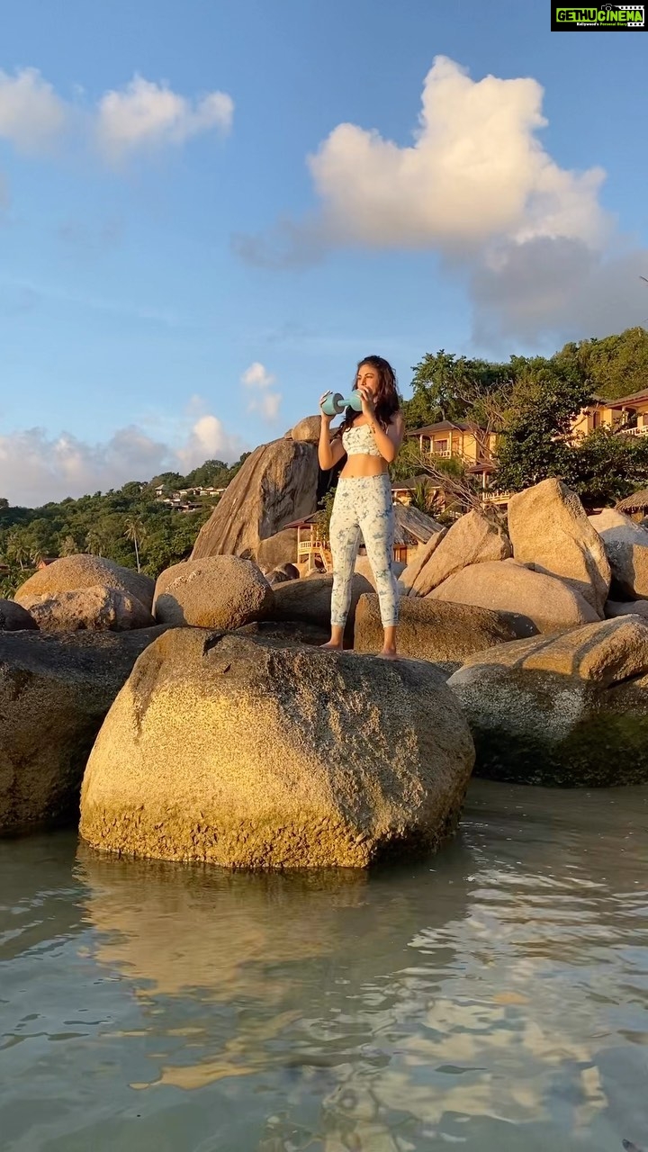 Heena Achhra Instagram - “Life has its ups and downs — we call it squats” . . . . . . . . . . . . . . . . . . . . . . . . . . . . . . . . . . . . . . . . . . . . . . . . . . . . . . . . . . #gymoholic #fitindia #fitness #fitnessmotivation #fitindiamovement #fitnessmodel #gymlife #hyderabadfitness #gymmotivation #fitnessaddict #fitnessgoals #indianfitness #gymgirl #fitnessgirl #mumbaifitness #fitgirls #yogiclife #yoga #yogagirl #teluguactress #telugucrush #tamilactress #bong_angels #kolkatagram #ig_culcutta #gymmodel #hyderabadi #hyderabad_diaries #gyminspiration #hyderabadinsta