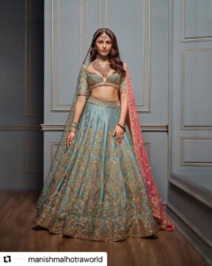 Heena Achhra Instagram - @manishmalhotraworld with @use.repost
・・・
Witness how double draping in contrasting shades of rose and teal brings out the vintage craft and contemporary cuts of our classic bridal magnificence. 

#Khaab Bridal Couture 2022 

@manishmalhotra05 

Jewellery: Manish Malhotra Jewellery by Raniwala 1881
@manishmalhotrajewellery 

Photographer: @tarun_khiwal 
Styled by: @harshad.fshn 
Mua: @deepa.verma.makeup 
Hair: @cristianocpereira 
Production: @ikp.insta 

#ManishMalhotra 
#ManishMalhotraWorld #manishmalhotrajewellerybyraniwala1881 #ManishMalhotraVows #ManishMalhotraLabel #ManishMalhotraProductions #ManishMalhotraJewellery #ManishMalhotraVows #bride #bridal #bridaldress