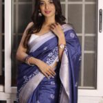 Heena Panchal Instagram - 🦄🦄 #saree#indianlook #heenapanchal # fashion #Designer #ootd #mumbai #stylish #love