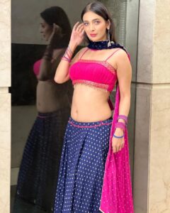 Heena Panchal Instagram - May the divine blessings of Goddess Durga and Lord Rama help you achieve success in whatever you do…Happy Vijaya Dashami and Happy Dussehra 🌸❤️
@theofficialheena ❤️ 
.
.
.
.
#heenapanchal #Love #instagood #fashion #photooftheday #beautiful #art #photography #happy #instagram #reelfeelit #reelsinstagram #reelitfeelit #shivthakare #biggboss #malaikaarora #norafatehi #cute #goodvibes #positivevibes #performer #teamheena #khatronkekhiladi #shivthakare #garba #navratricollection #navratri #navratri2023 #biggbossott #lookoftheday #i̇nstagood
